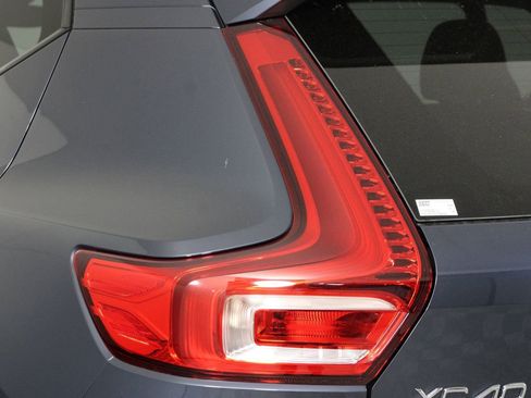 New 2026 Volvo XC40 B5 Core image 15