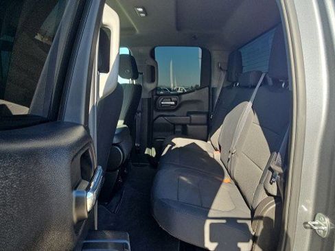 Used 2020 Chevrolet Silverado 1500 Custom w/ Custom Value Package RWD image 24