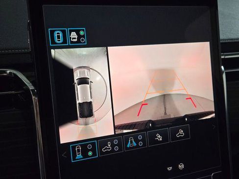 New 2025 GMC Sierra EV Denali image 17