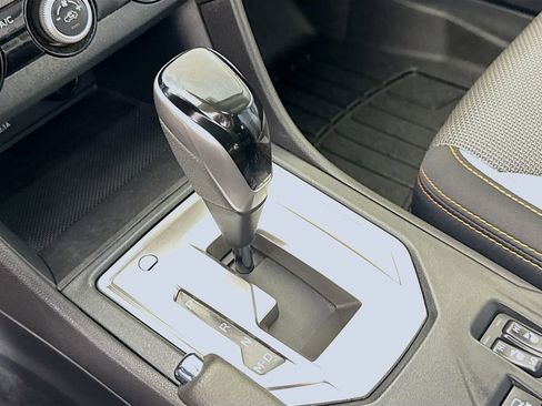 Certified 2023 Subaru Crosstrek 2.0i Premium image 16