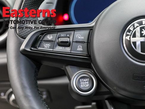 Used 2024 Alfa Romeo Tonale Veloce w/ Active Assist Package AWD/4WD image 15