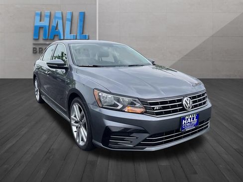 Used 2017 Volkswagen Passat 1.8T R-Line FWD image 7