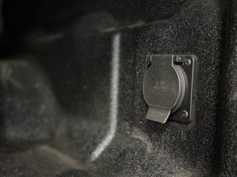 Used 2024 GMC Canyon AT4X w/ AT4X AEV Edition AWD/4WD image 42