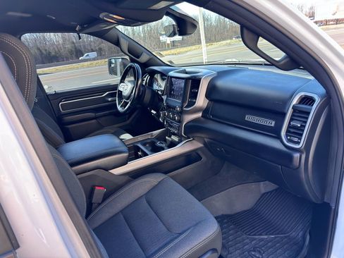 Used 2020 RAM 1500 Big Horn image 32