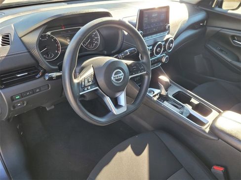 Used 2023 Nissan Sentra SV image 14