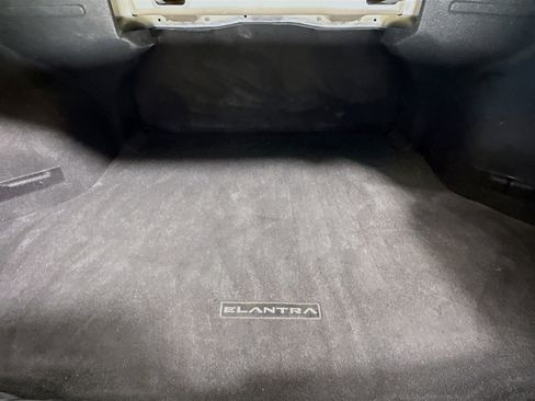 Used 2024 Hyundai Elantra SEL FWD image 35
