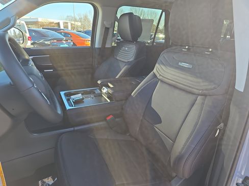 New 2026 Ford Expedition Max Platinum w/ Platinum Ultimate Package image 17