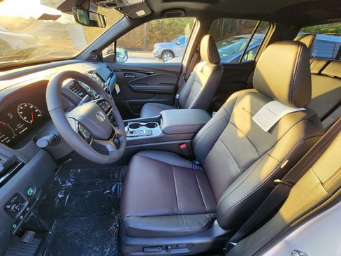 New 2026 Honda Ridgeline Black Edition image 11