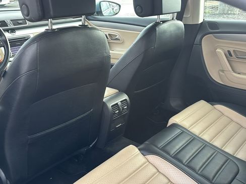 Used 2013 Volkswagen CC Sport image 30