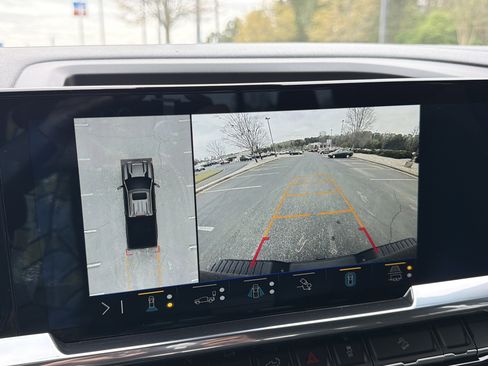 Used 2025 Chevrolet Silverado 2500 LT w/ Trail Boss Package image 29