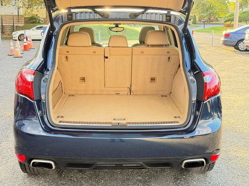 Used 2012 Porsche Cayenne AWD/4WD image 36