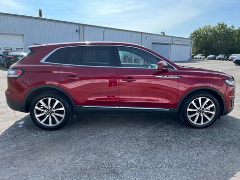Used 2019 Lincoln Nautilus Select AWD/4WD image 6
