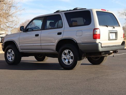 Used 1998 Toyota 4Runner 4WD image 7