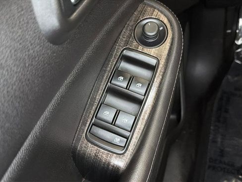 Used 2015 Chevrolet Malibu LT w/ Power Convenience Package FWD image 18