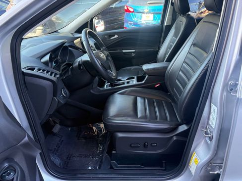 Used 2019 Ford Escape SEL AWD/4WD image 8