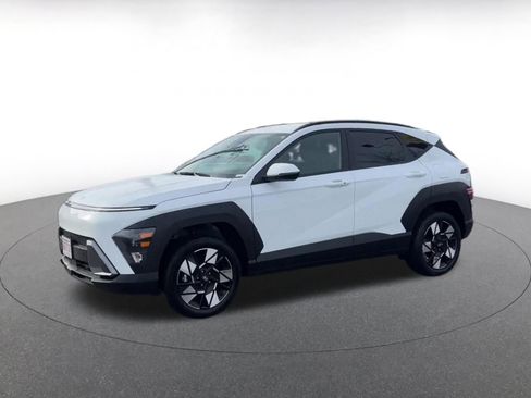 Used 2025 Hyundai Kona SEL image 8