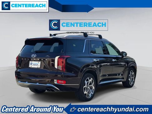 Used 2022 Hyundai Palisade Calligraphy image 4