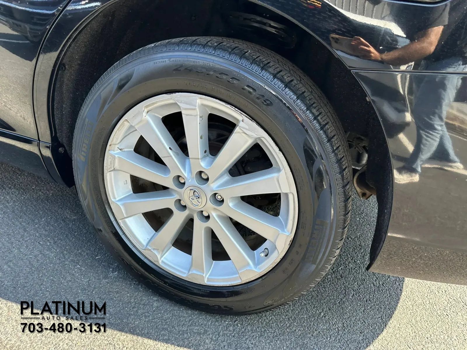 Used 2011 Toyota Venza FWD image 21