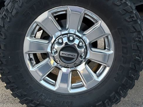 Used 2019 Ford F350 King Ranch w/ King Ranch Ultimate Package image 9