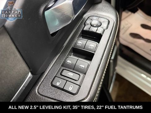 Used 2026 RAM 2500 Laramie AWD/4WD image 13
