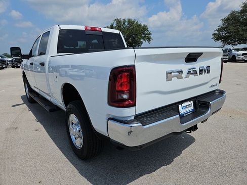 New 2026 RAM 2500 Tradesman AWD/4WD image 5