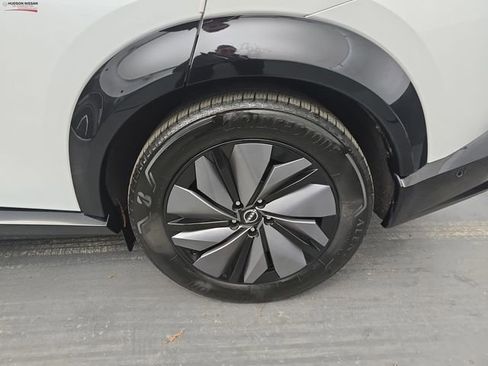 Used 2023 Nissan Ariya image 16