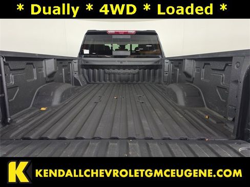 Used 2024 GMC Sierra 3500 Denali Ultimate image 10