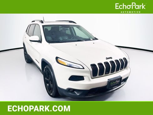 Used 2018 Jeep Cherokee Limited w/ High Altitude Package AWD/4WD image 1