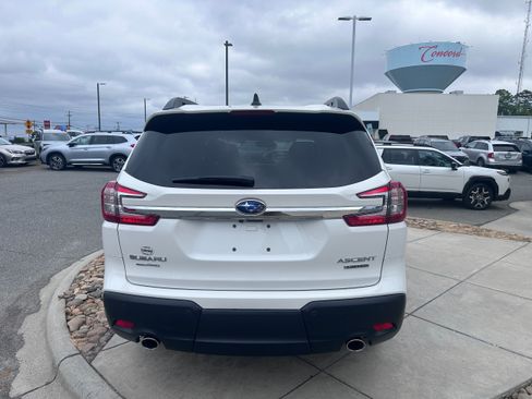 New 2026 Subaru Ascent Limited AWD/4WD image 5