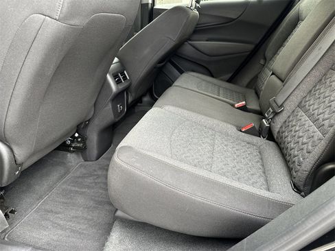 Certified 2024 Chevrolet Equinox LT image 30