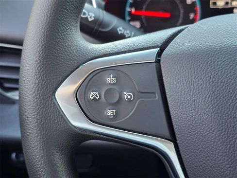 Used 2020 Chevrolet Traverse LS image 32