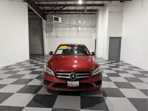 Used 2019 Mercedes-Benz C 300 Sedan image 3