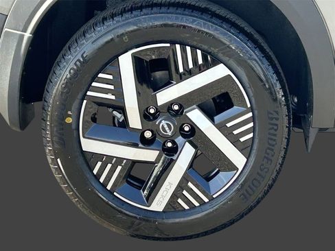 New 2026 Nissan Kicks SV FWD image 8