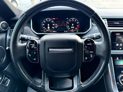Used 2019 Land Rover Range Rover Sport HSE image 30