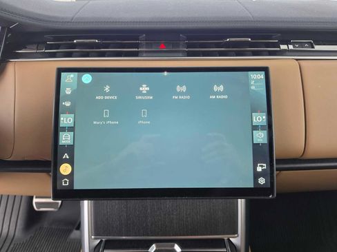 Used 2025 Land Rover Range Rover SE AWD/4WD image 27