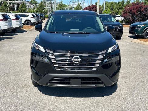 New 2026 Nissan Rogue SV FWD image 2