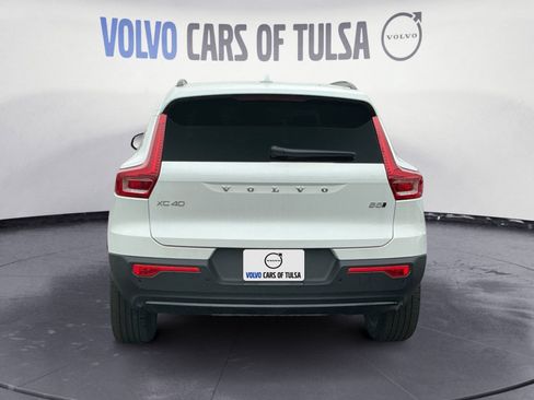 New 2026 Volvo XC40 B5 Plus w/ Protection Package Premier AWD/4WD image 4