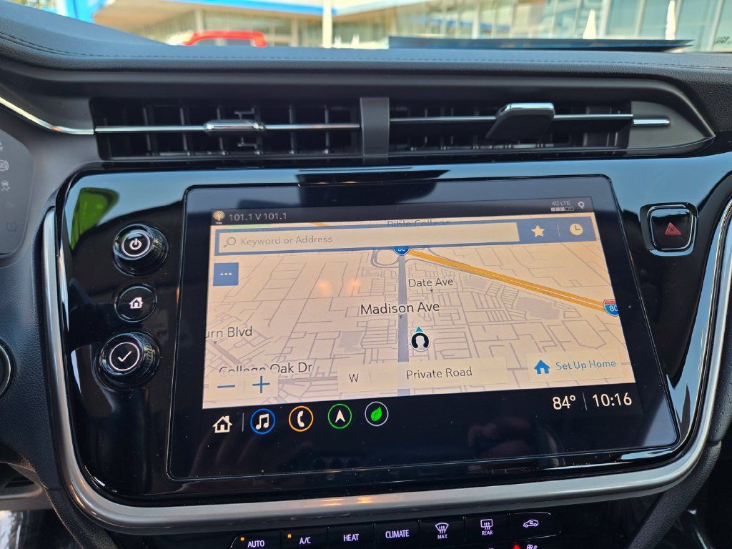 Used 2022 Chevrolet Bolt EUV Premier w/ Launch Edition FWD image 16