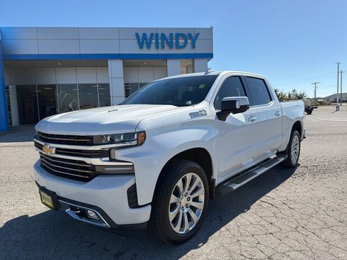 Used 2019 Chevrolet Silverado 1500 High Country w/ Technology Package image 1