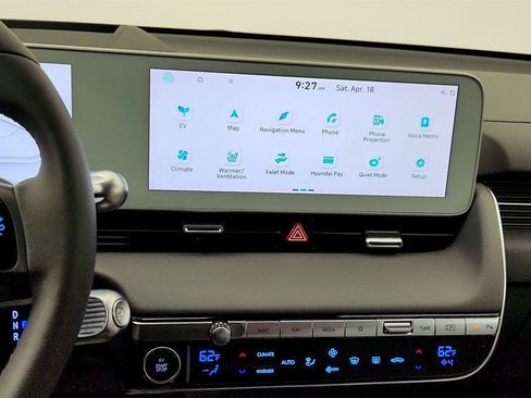 Used 2024 Hyundai Ioniq 5 Limited image 18