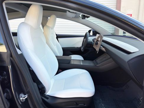 Used 2024 Tesla Model 3 RWD image 16