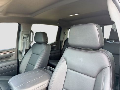 Used 2026 GMC Sierra 1500 SLT AWD/4WD image 13