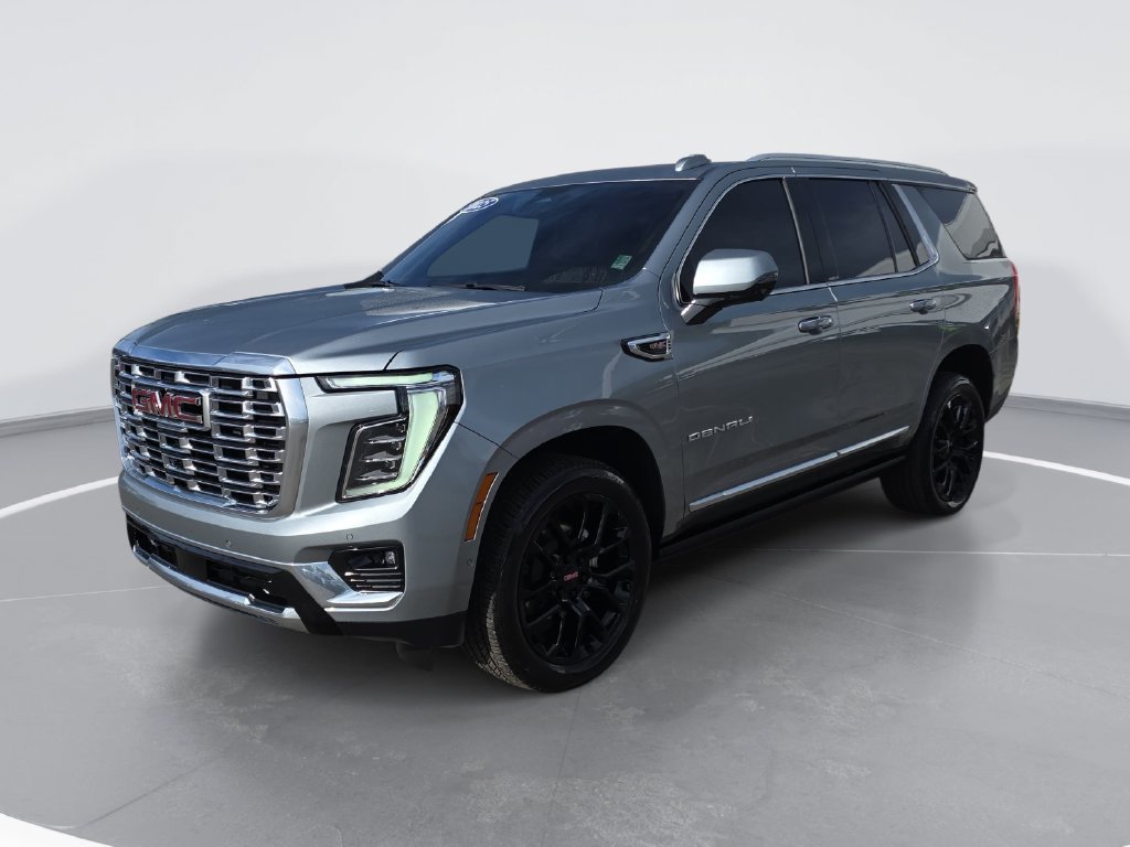 Used 2025 GMC Yukon Denali w/ Sun & Power Step Package AWD/4WD image 9