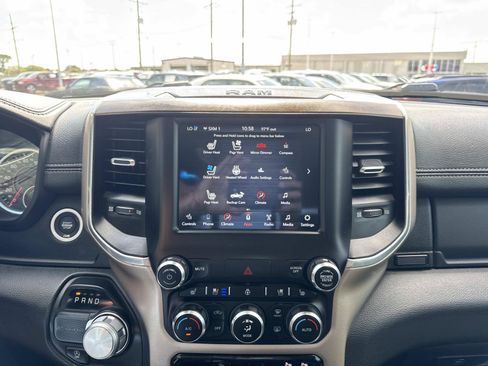 Used 2021 RAM 1500 Laramie RWD image 24