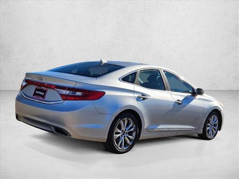 Used 2013 Hyundai Azera image 5