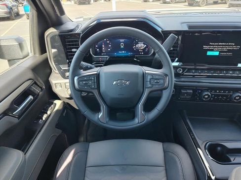 New 2026 Chevrolet Silverado 2500 ZR2 AWD/4WD image 7