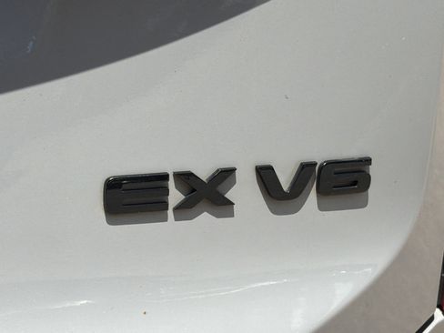 Used 2021 Kia Telluride EX w/ EX Premium Package AWD/4WD image 27
