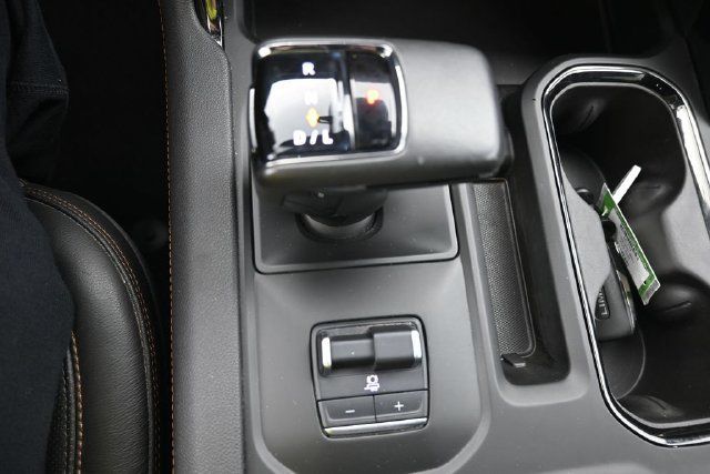 Used 2022 GMC Sierra 1500 AT4 w/ AT4 Preferred Package AWD/4WD image 31