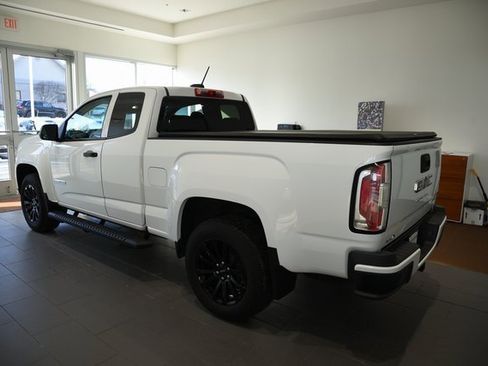 Used 2022 GMC Canyon Elevation Standard w/ Convenience Package image 2