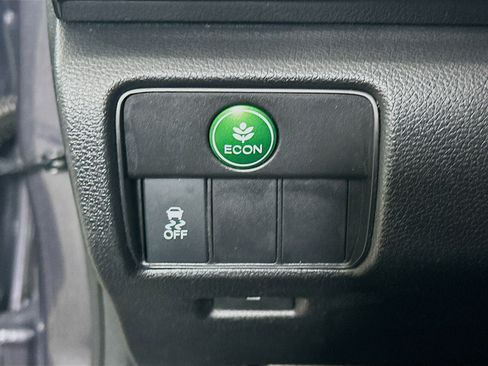 Used 2017 Honda Accord LX image 15